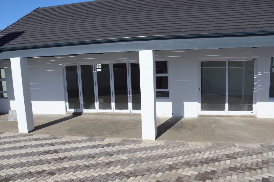 3 Bedroom Property for Sale in Golden Mile Western Cape